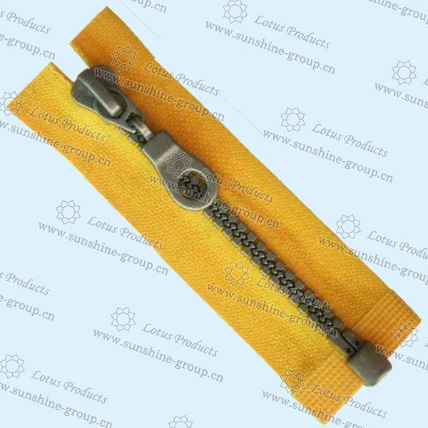 Ningbo sunshine import and export co., ltd. | 5# custom metal zipper for cloth 004