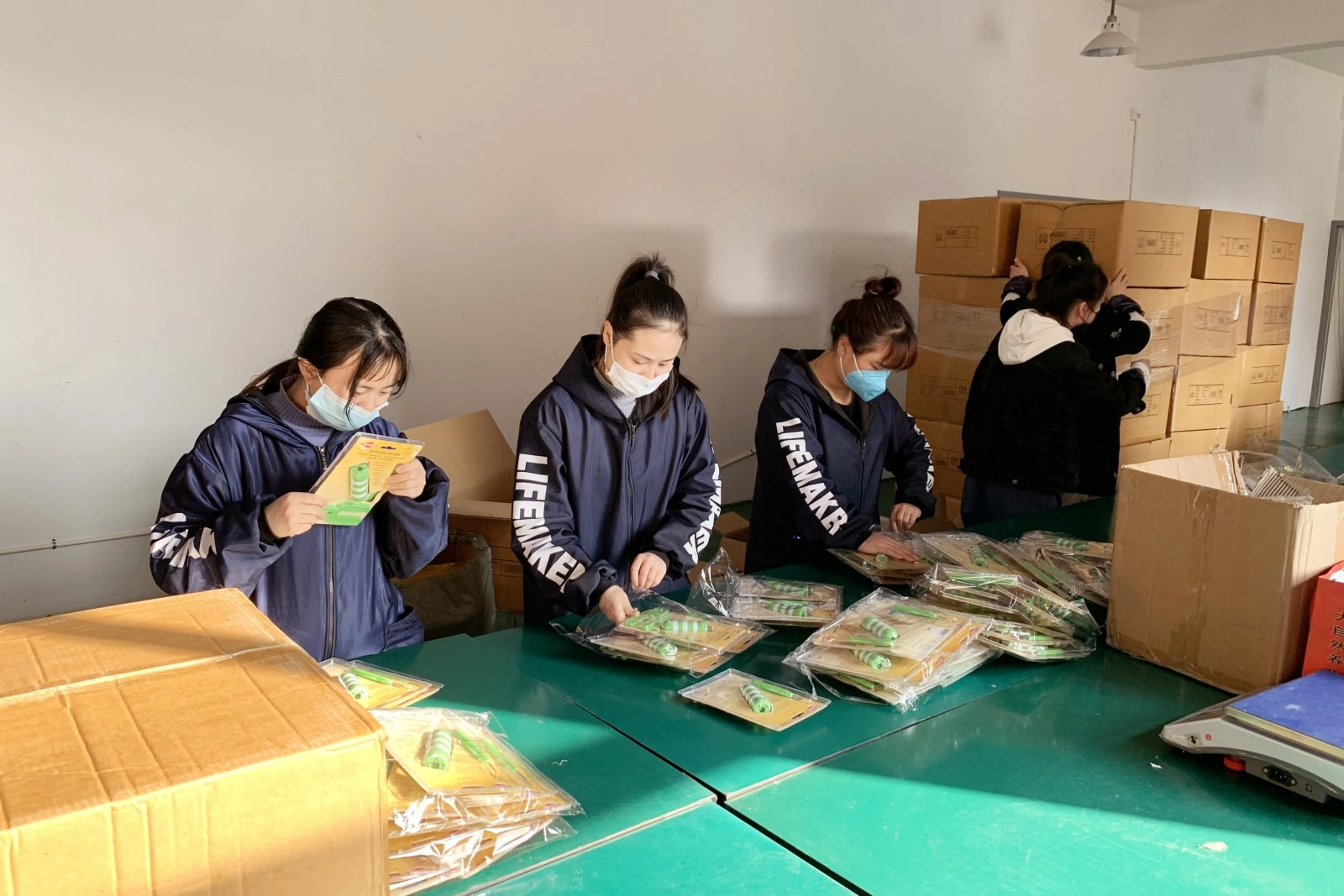 ningbo_sunshine_company_information_photos03-tuya Ningbo sunshine import and export co., ltd.